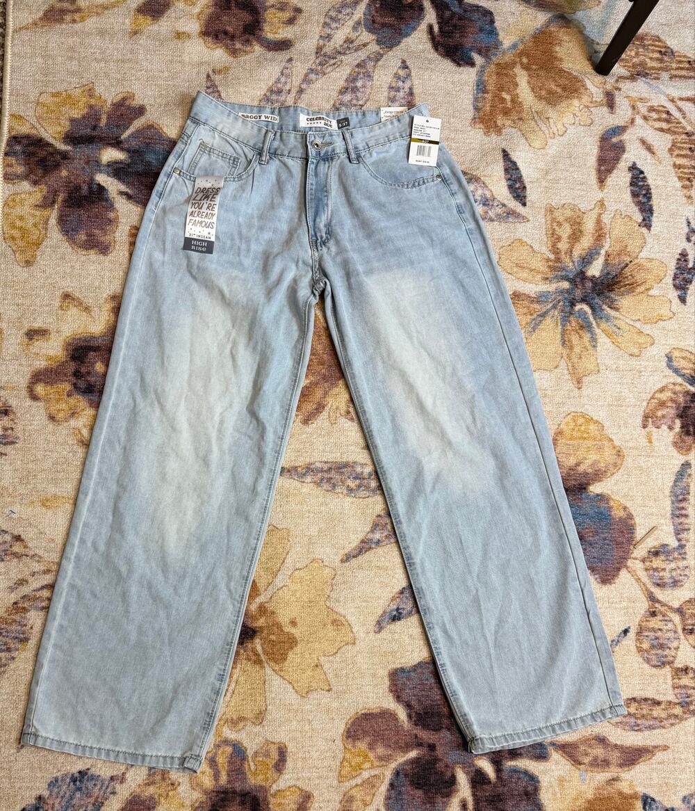 Celebrity Ace Baggy Wide Leg Jeans Women’s 5/27 Light Wash High Rise NWT  $56